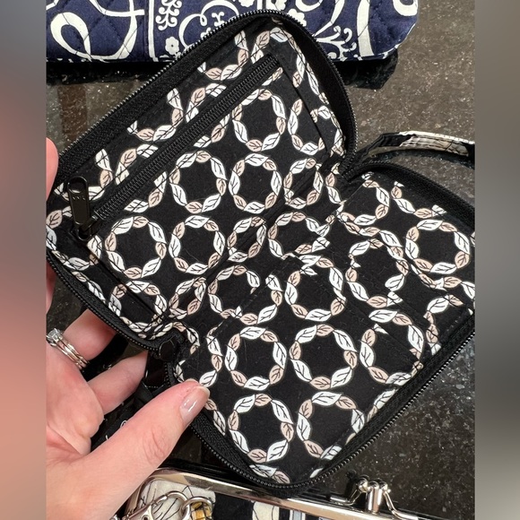 3 Vera Bradley Clutch Wallets and small Wristlet - Picture 7 of 13